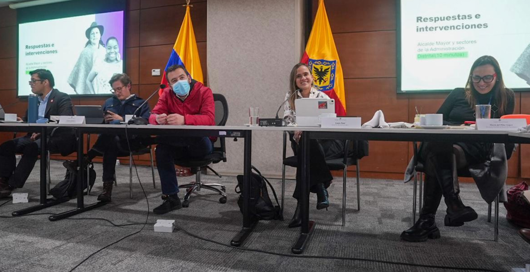 Funcionarios distritales