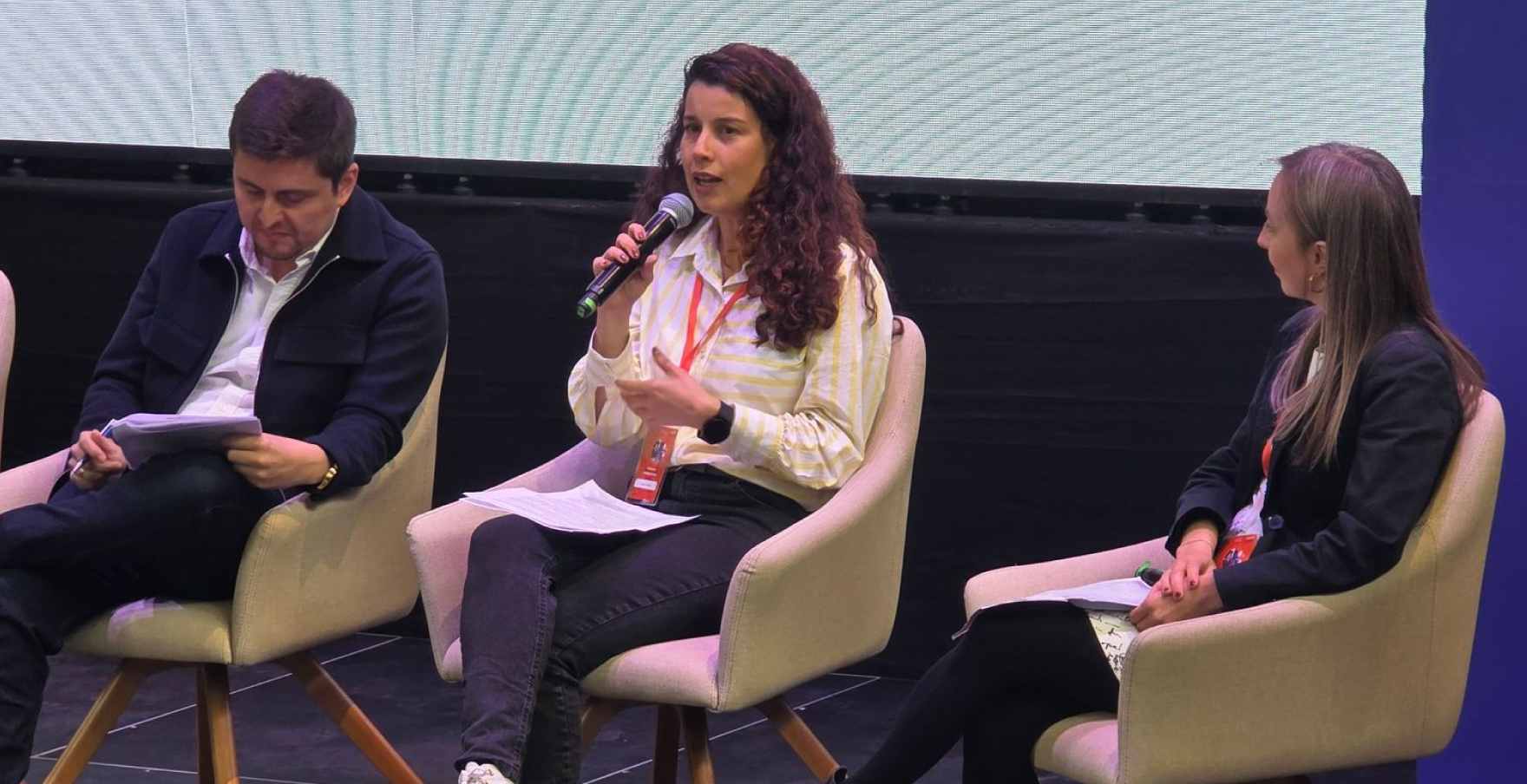 Panelistas del foro