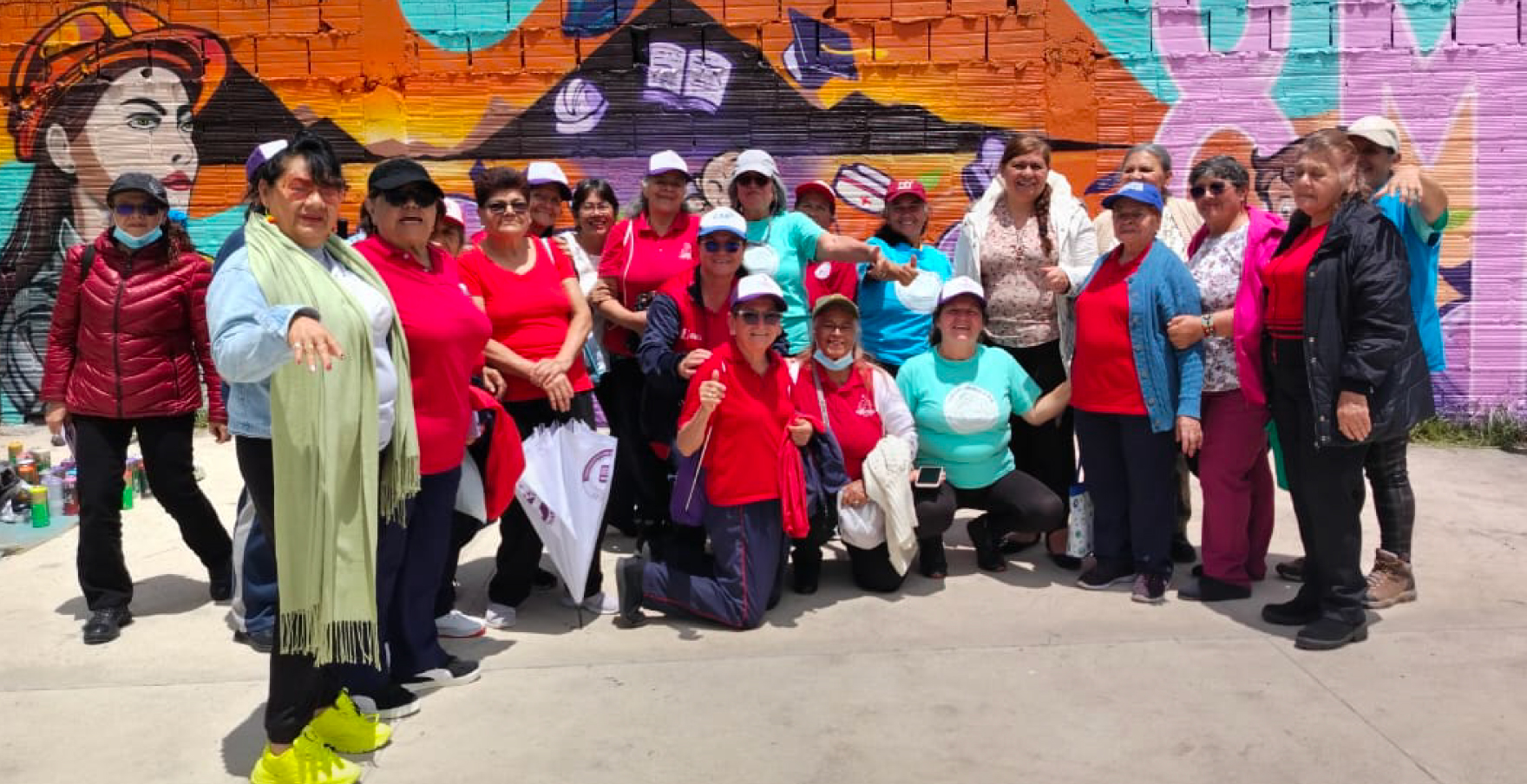 Mujeres en visita internacional