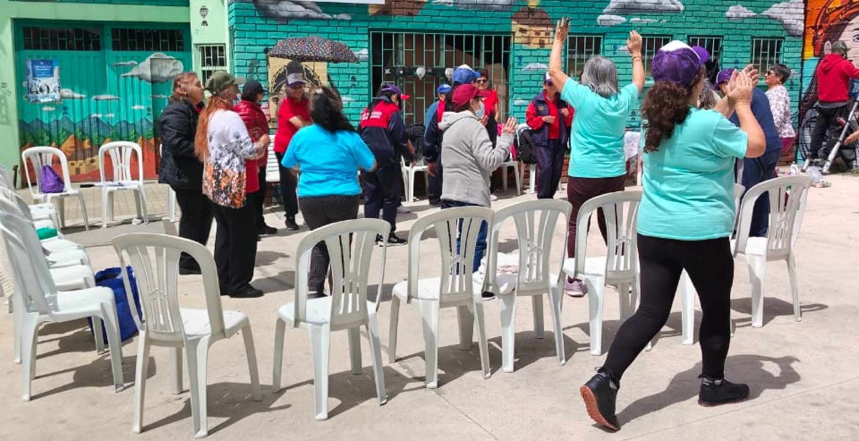 Mujeres en visita internacional