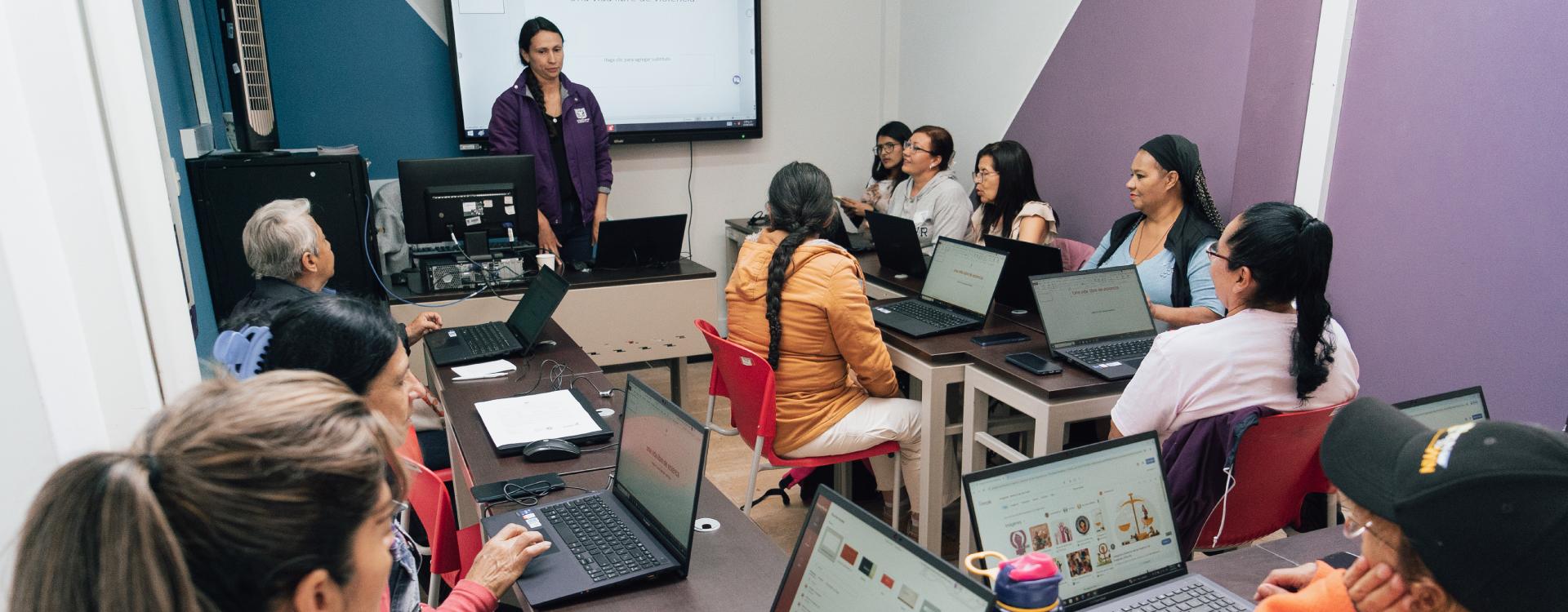 Mujeres en formación