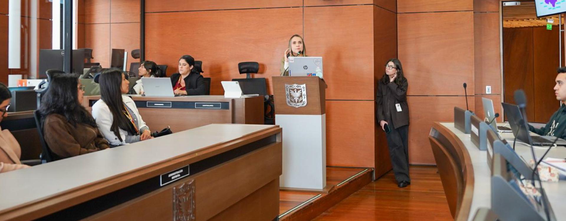 Secretaria Laura Tamieta