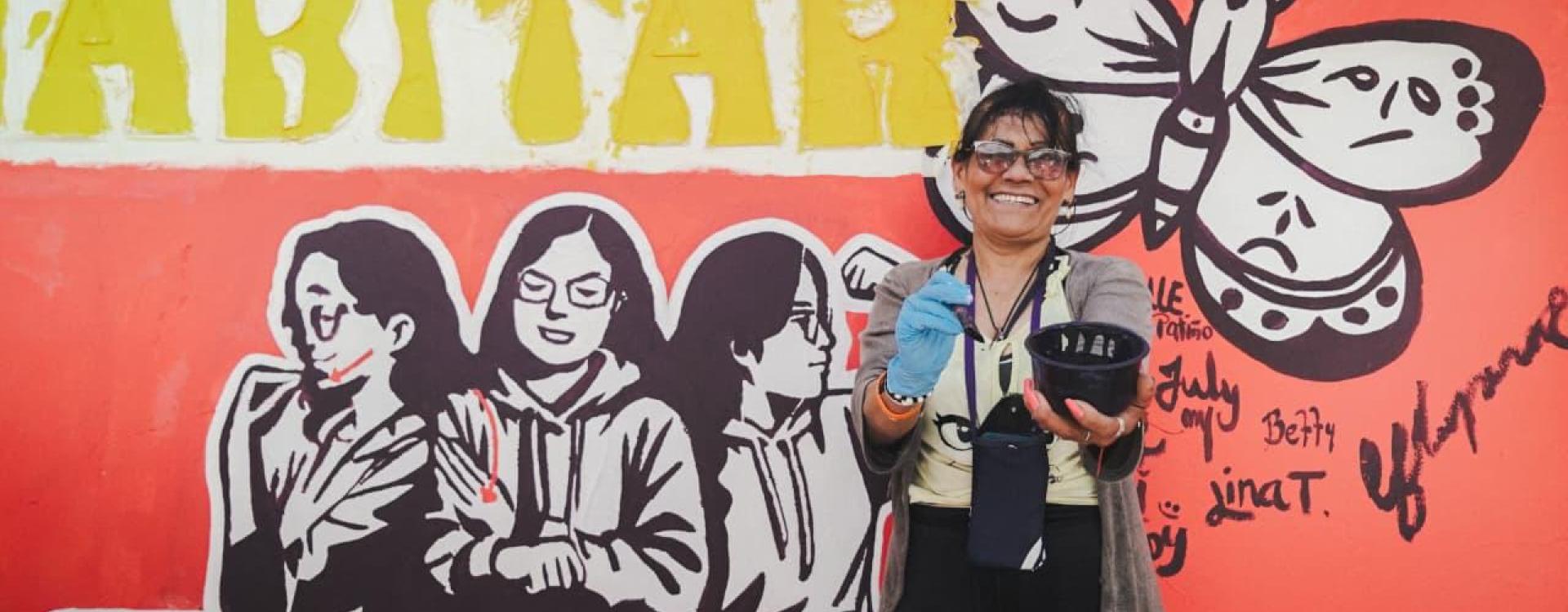 El mural Mi cuerpo es diversidad y autonomía fue creado por mujeres con discapacidad durante el proceso de formación desarrollado por la Secretaría Distrital de la Mujer y el PNUD.