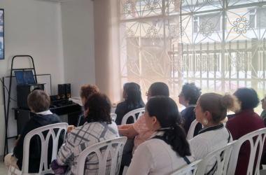 Mujeres en cine en CIOM