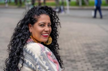 Mujer sonriendo 